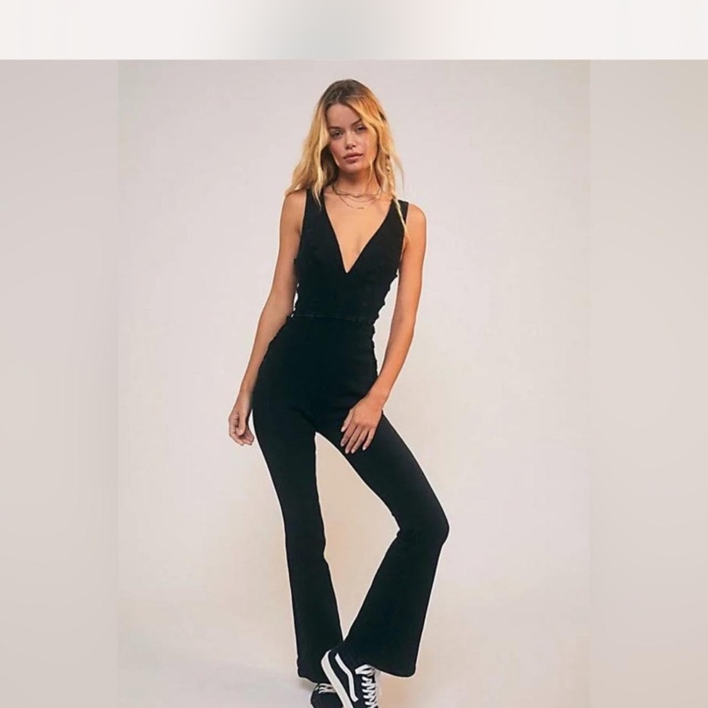 We The Free Black/Very Dark Navy V-Neck Denim Jumpsuit